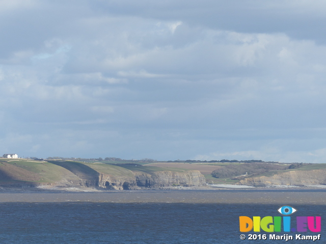 FZ028586 View to Dunraven bay from Porthcawl